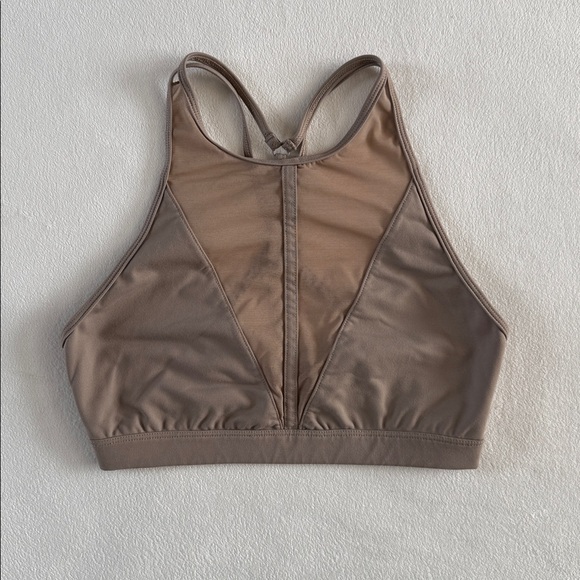 ALO Yoga Tan Sports Bra - Picture 7 of 11
